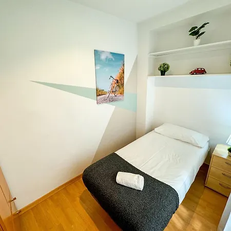 El Tucan Del Pirineo Comotucasa