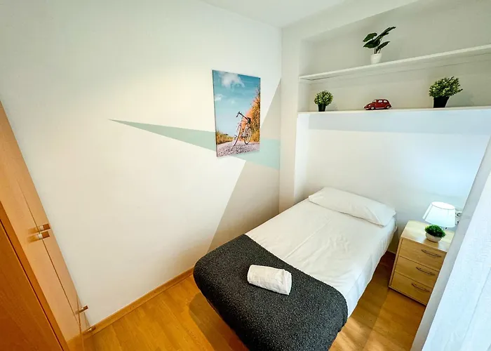 El Tucan Del Pirineo Comotucasa