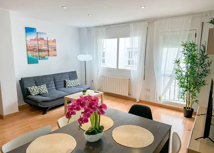 El Tucan Del Pirineo Comotucasa * Huesca